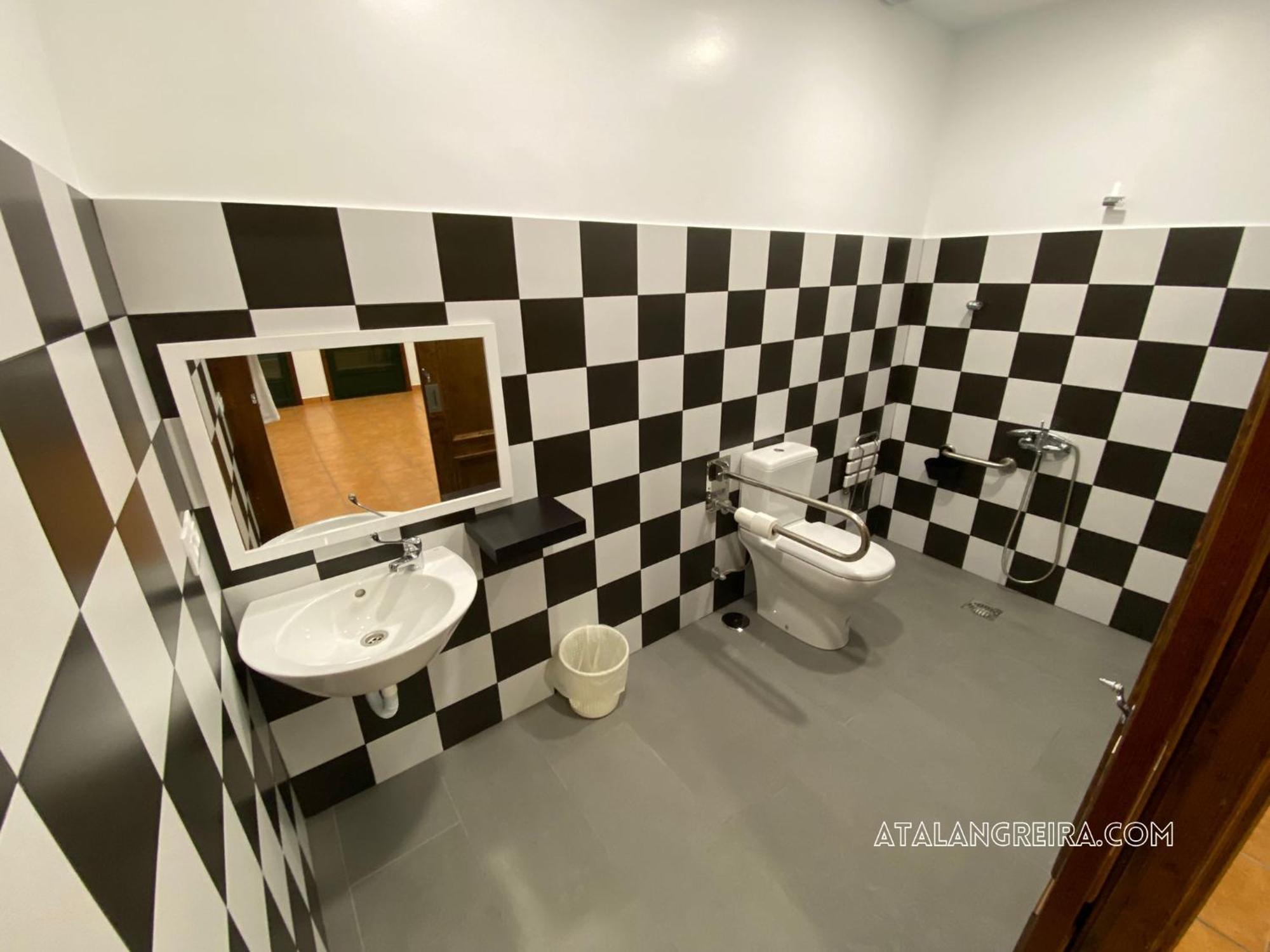 Albergue O Beque โมอาญา ภายนอก รูปภาพ