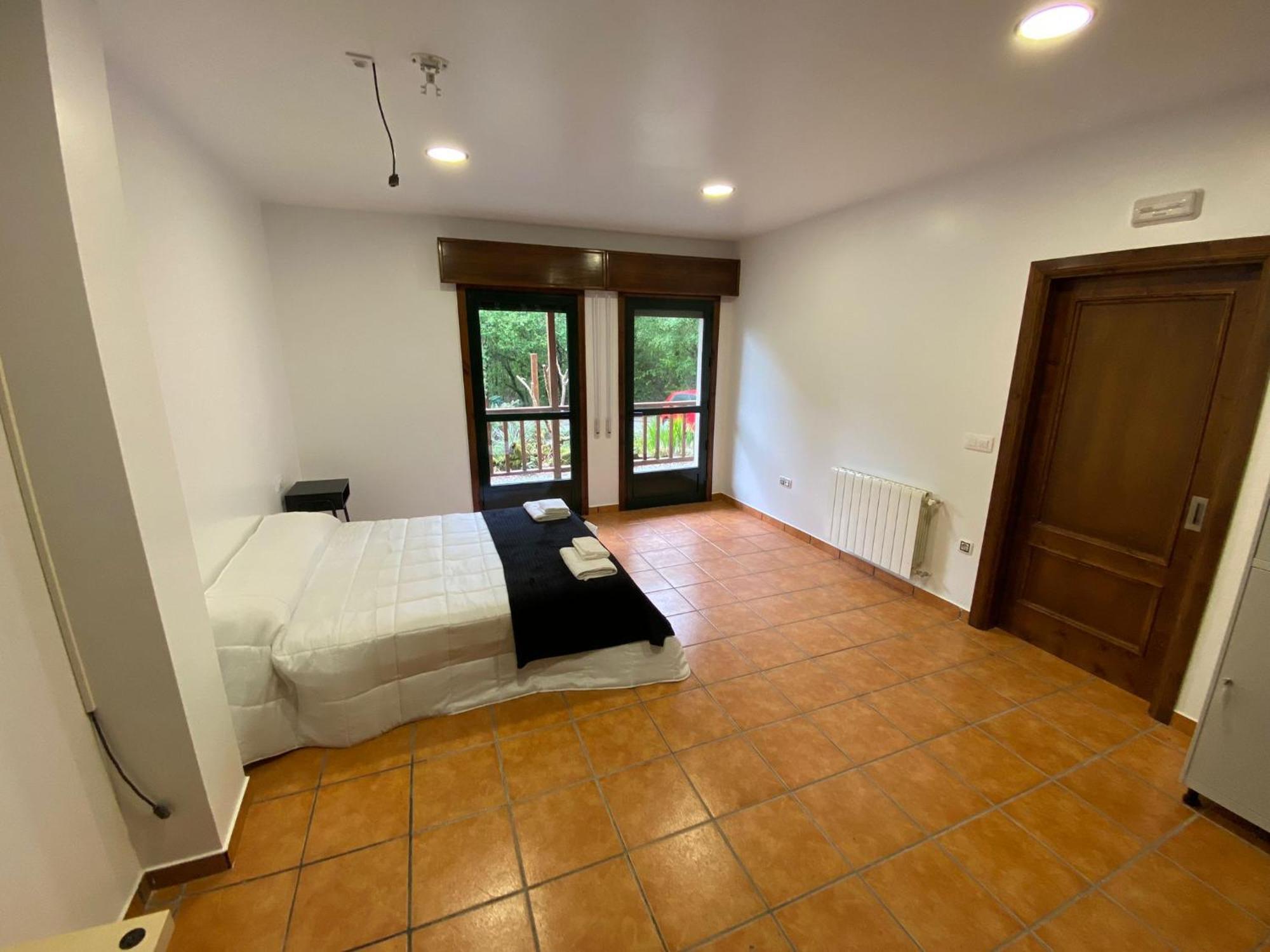 Albergue O Beque โมอาญา ภายนอก รูปภาพ